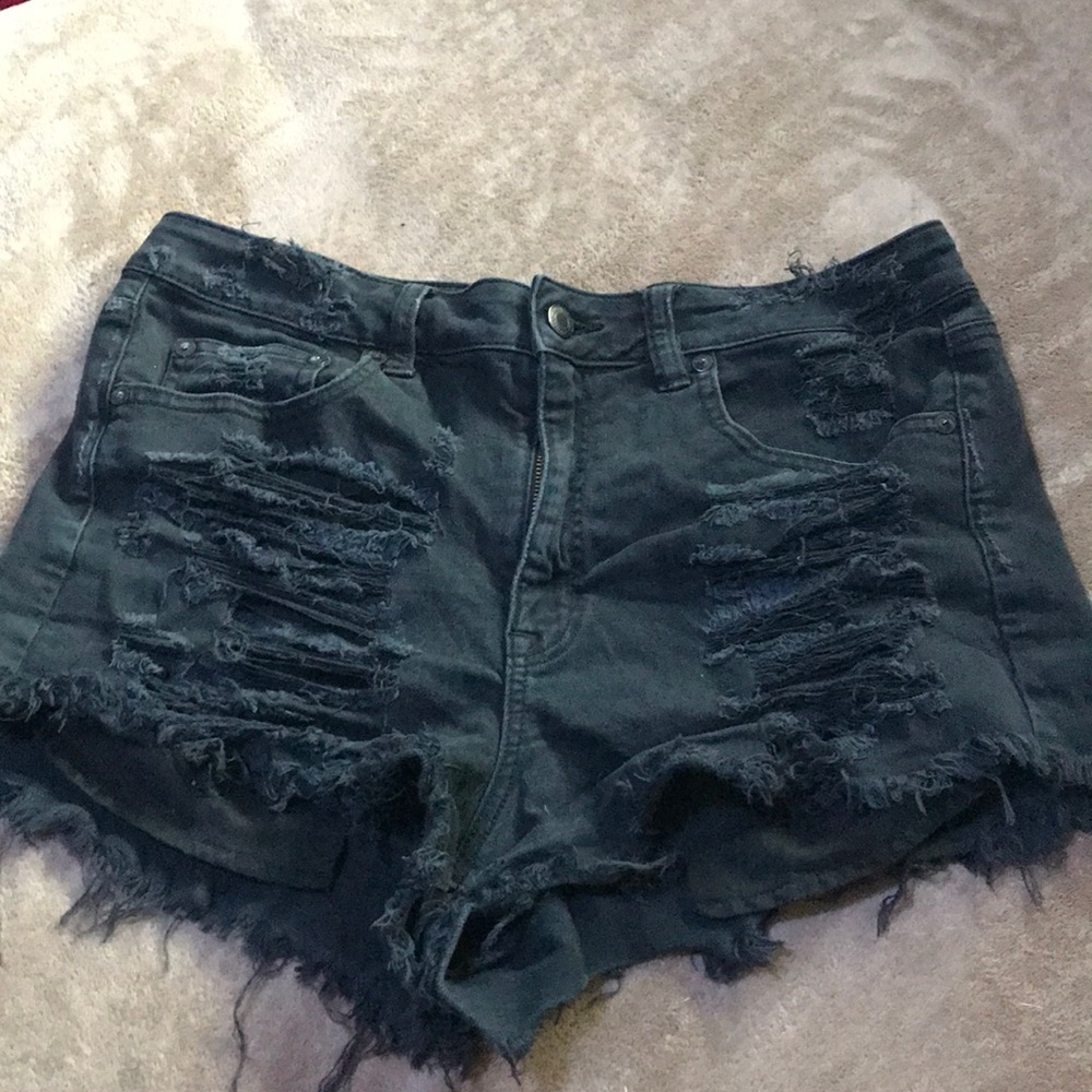 High waisted black denim American Eagle shorts